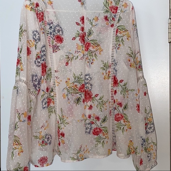 Time and Tru Floral Top Size L - Picture 3 of 12